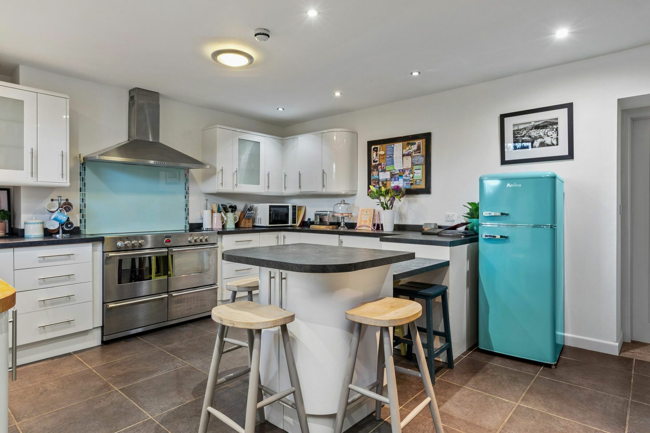 Kitchen 009